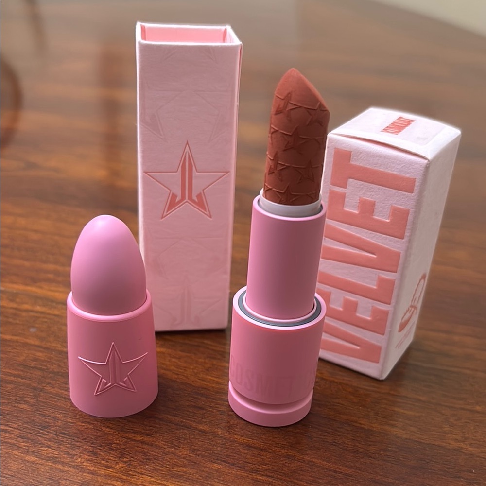 Jeffree Star Velvet Trap Lipstick - Kumquat- Soft Brown **discontinued**